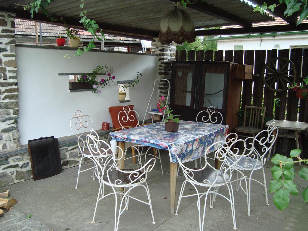 Privat Mirovice-Breznice Bilik gambar